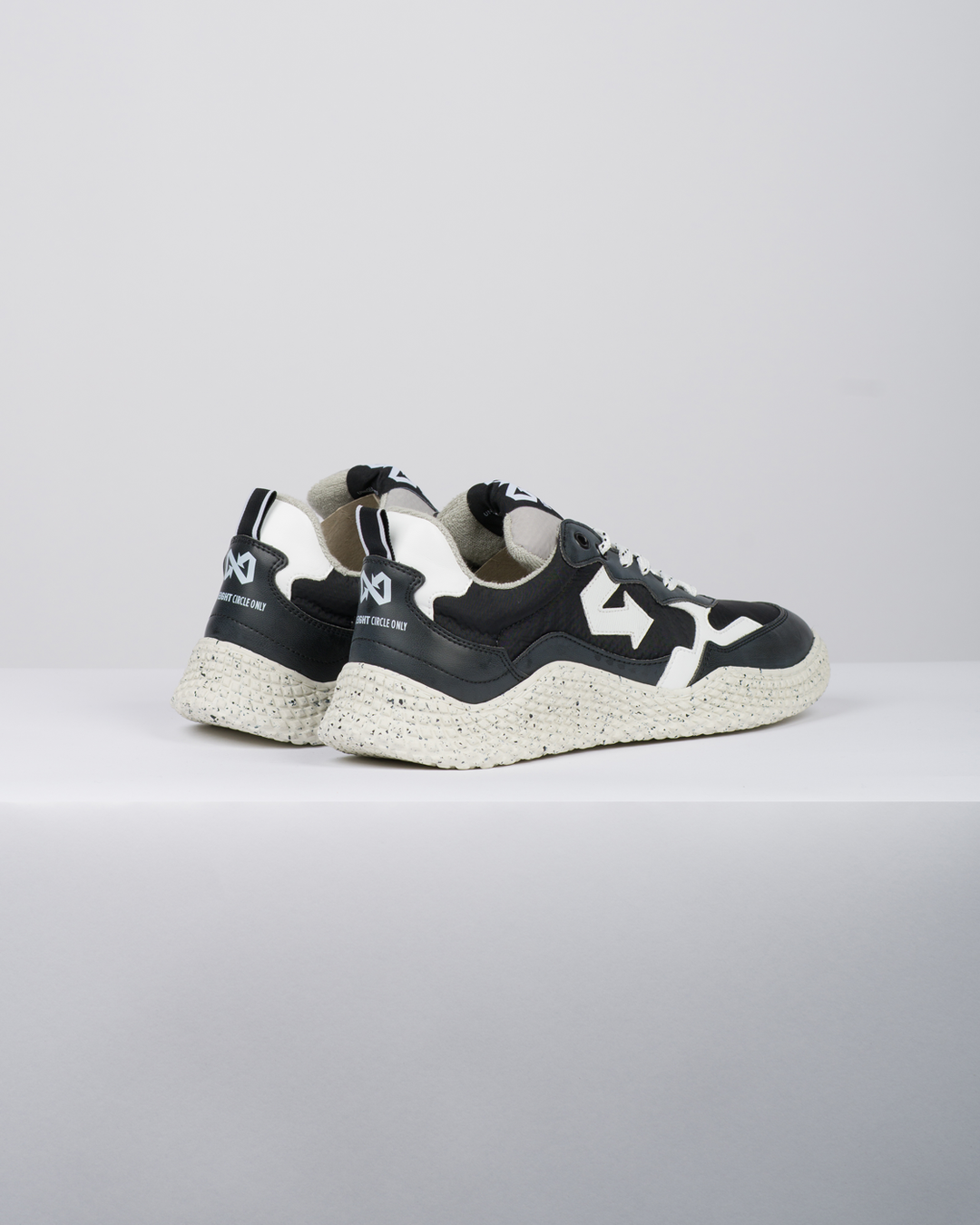 Sneakers Hana Black Ultra Drop 