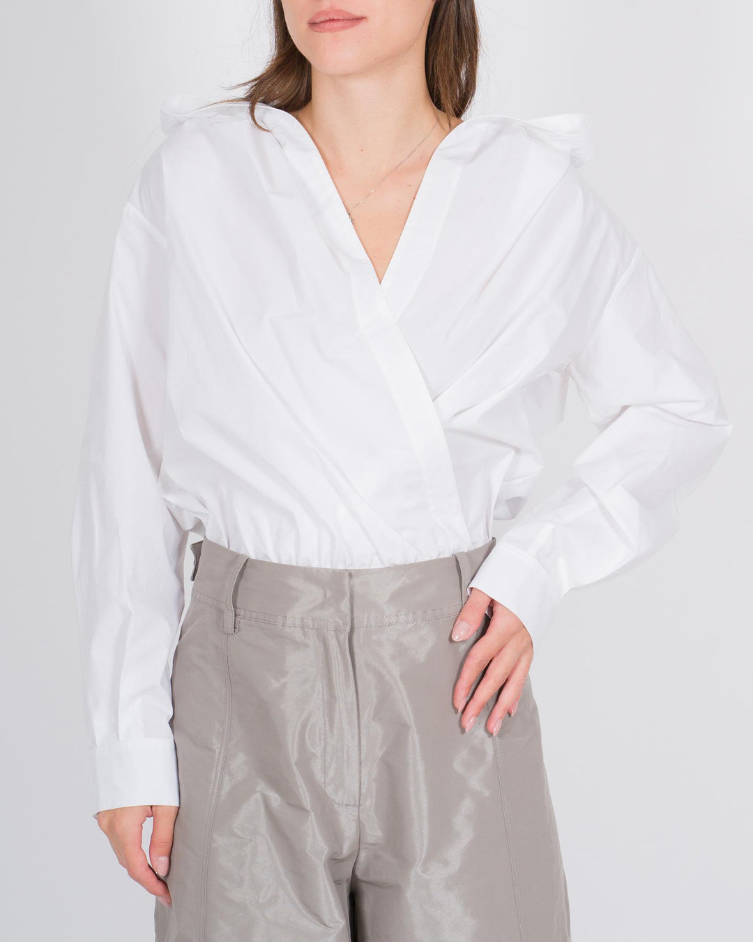Camicia in popeline di cotone con cappuccio bianca 