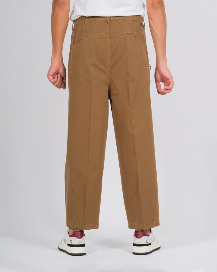 Pantalone Kochi in cotone gabardine cammello 