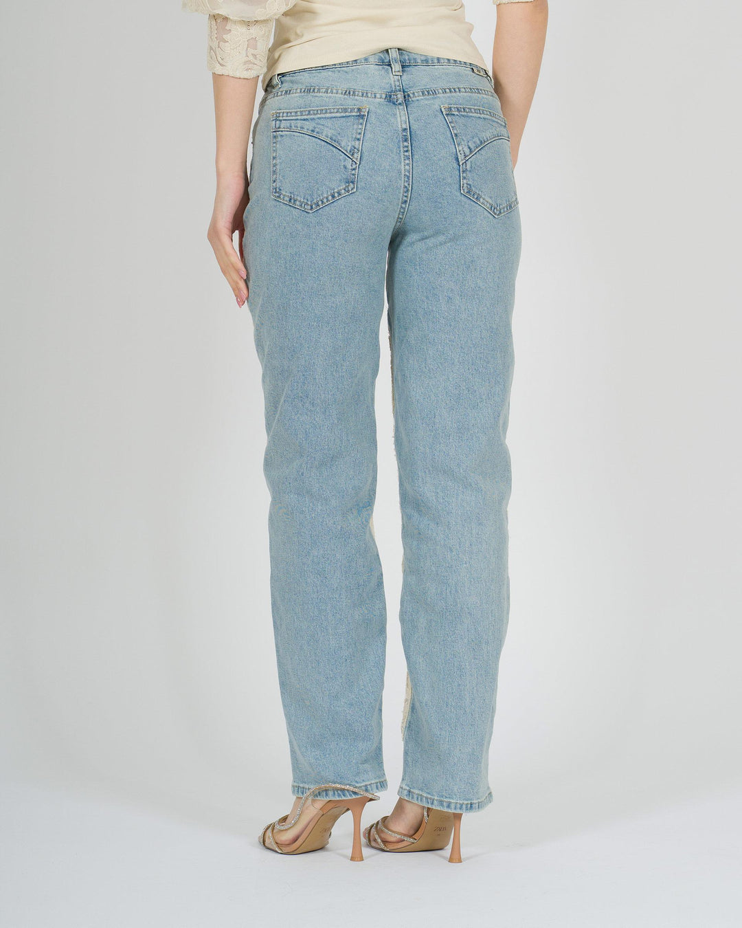 Jeans Amosa con trasparenze e dettagli in pizzo 