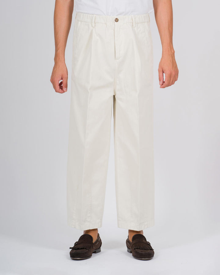 Pantalone Kochi in cotone gabardine panna 