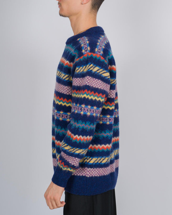 Maglione girocollo in lana con intarsi colorati blu 