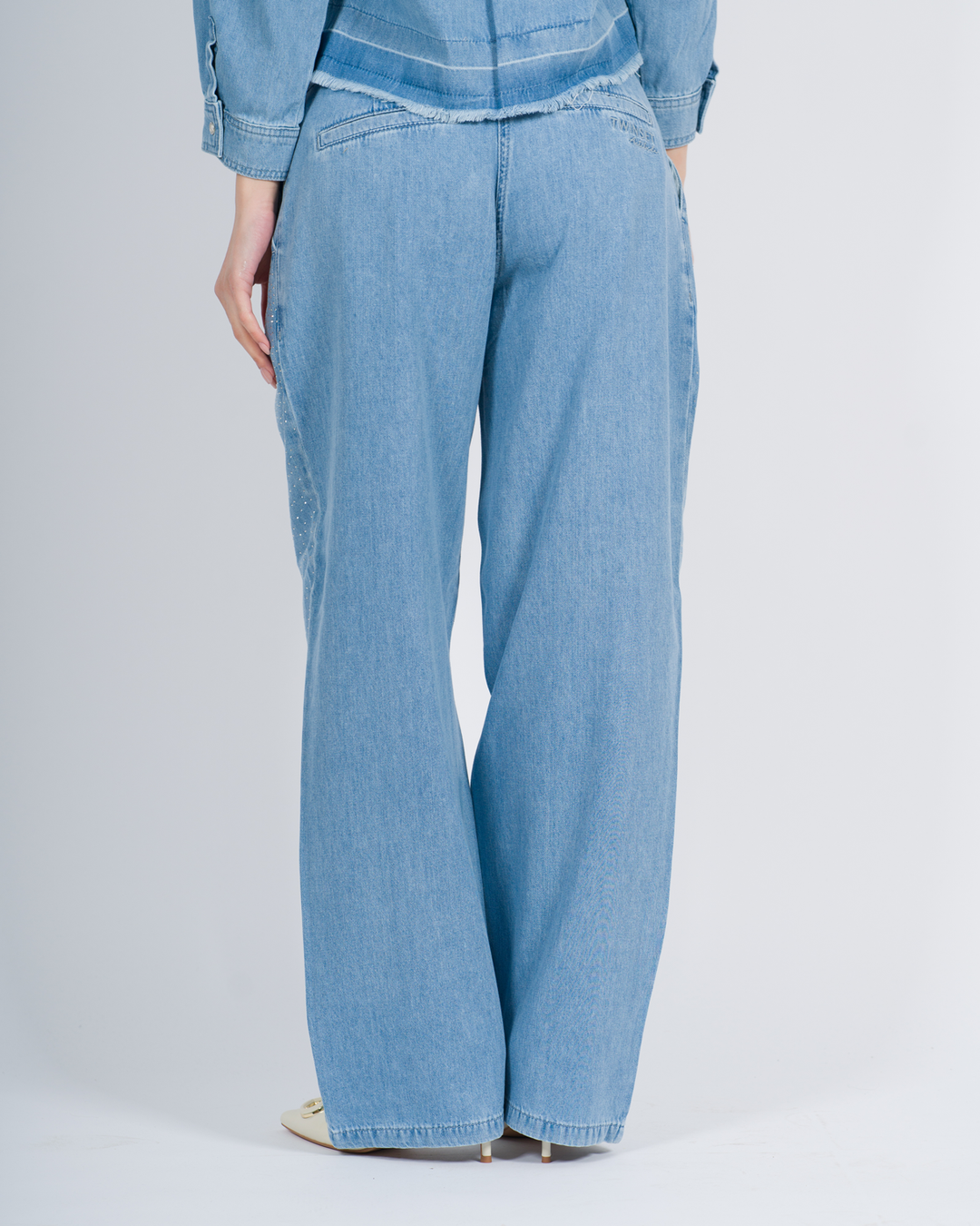 Jeans wide leg full strass<BR/> 