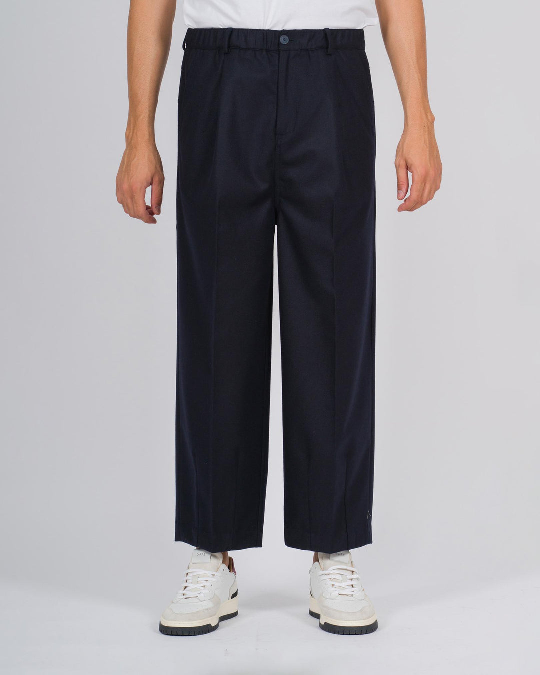 Pantalone Kochi in lana diagonale morbida blu 