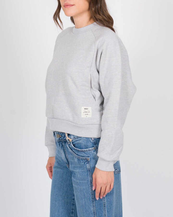Felpa cropped grigia con maniche raglan 