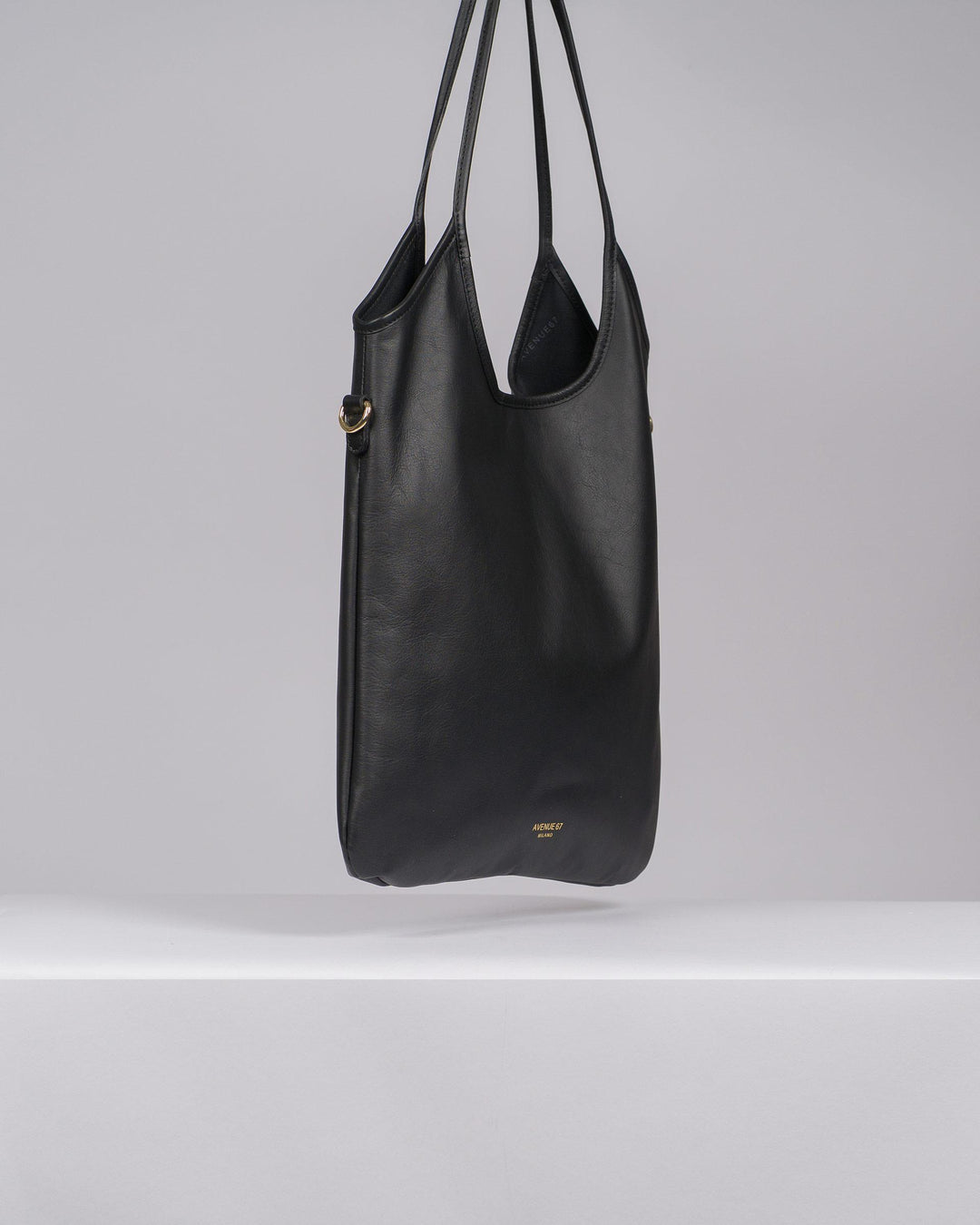 BORSA AVENUE NERA MODELLO SHANTY 