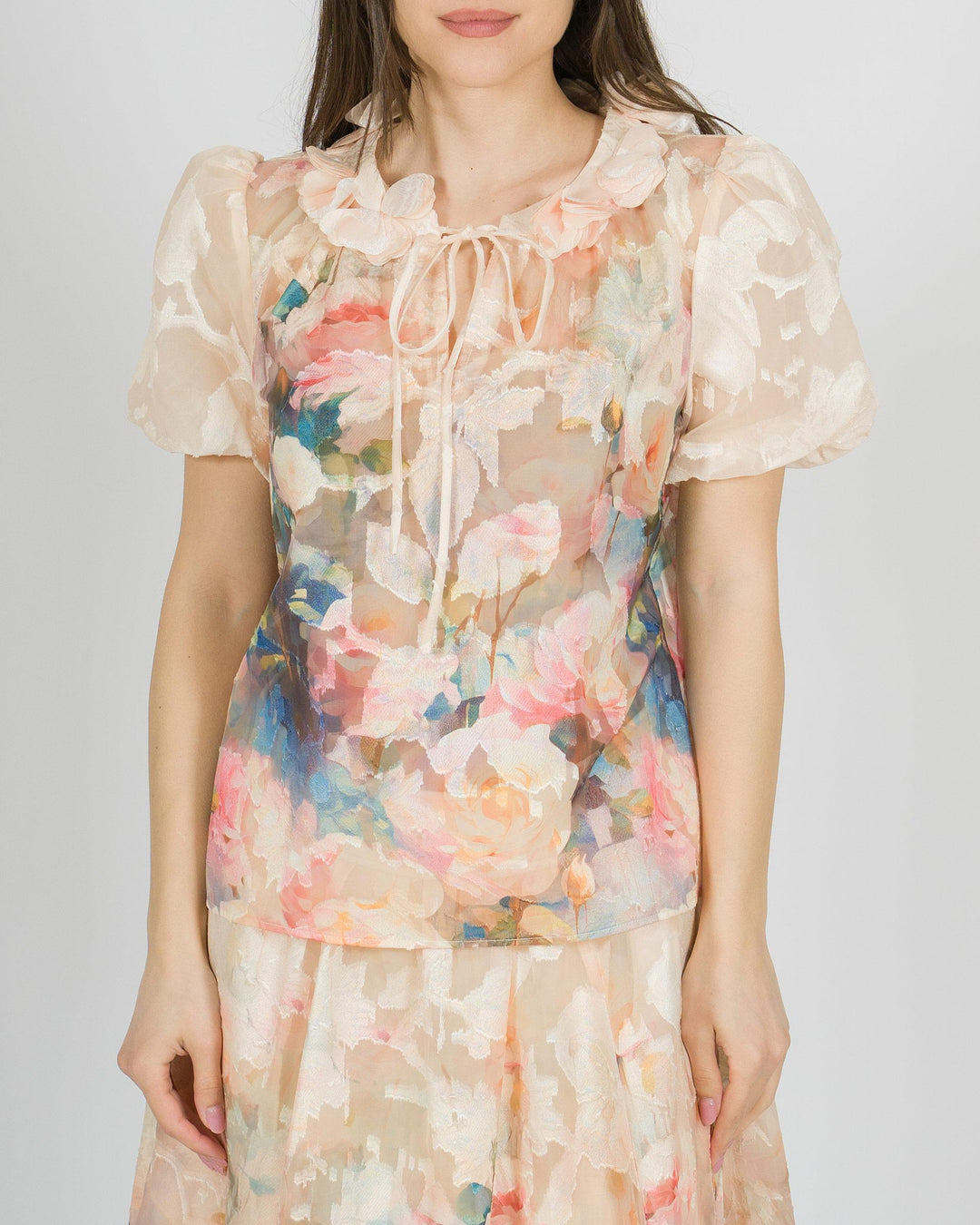 Blusa Amosa beige in organza con stampa floreale multicolor 