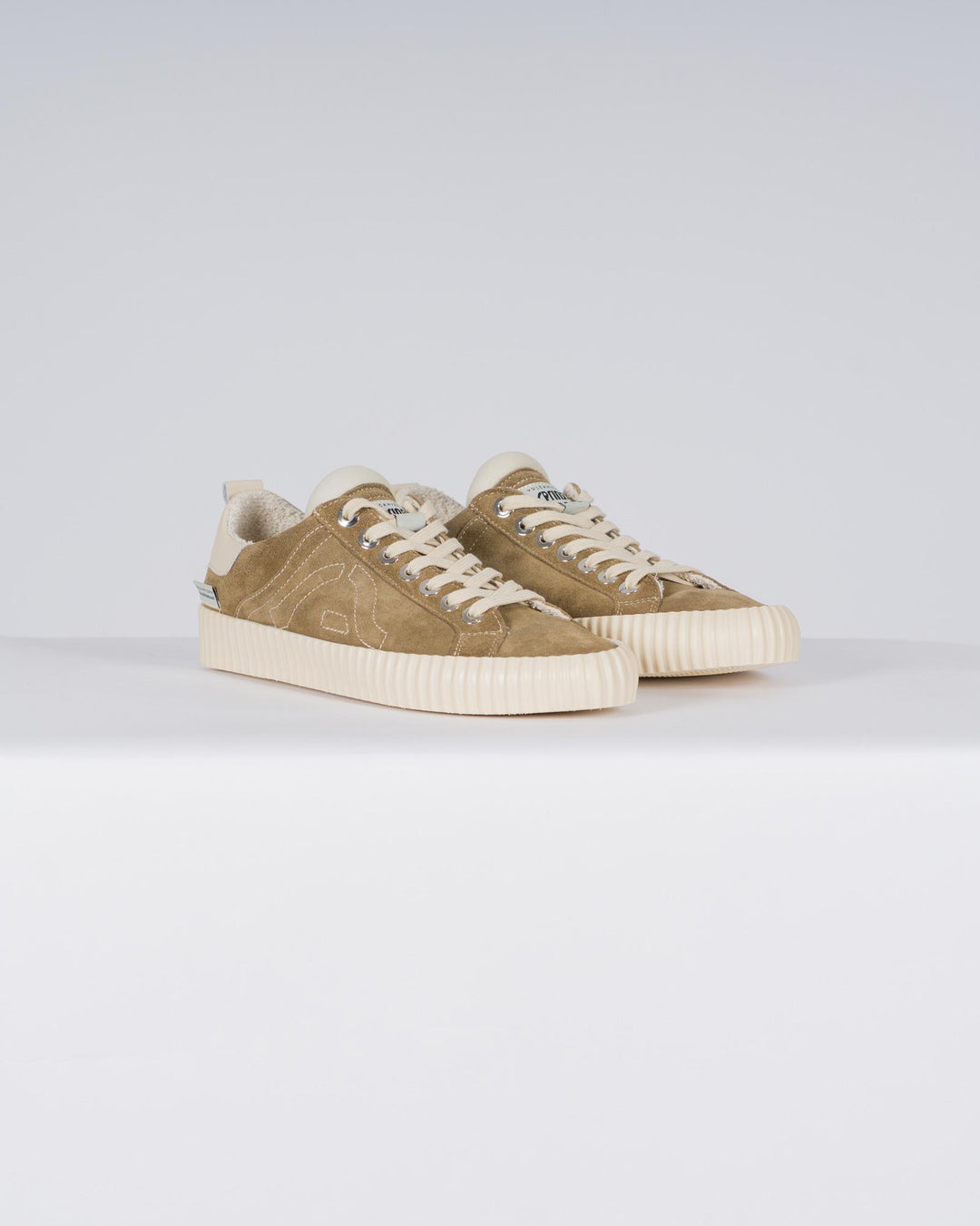 Wavy Suede Taupe 