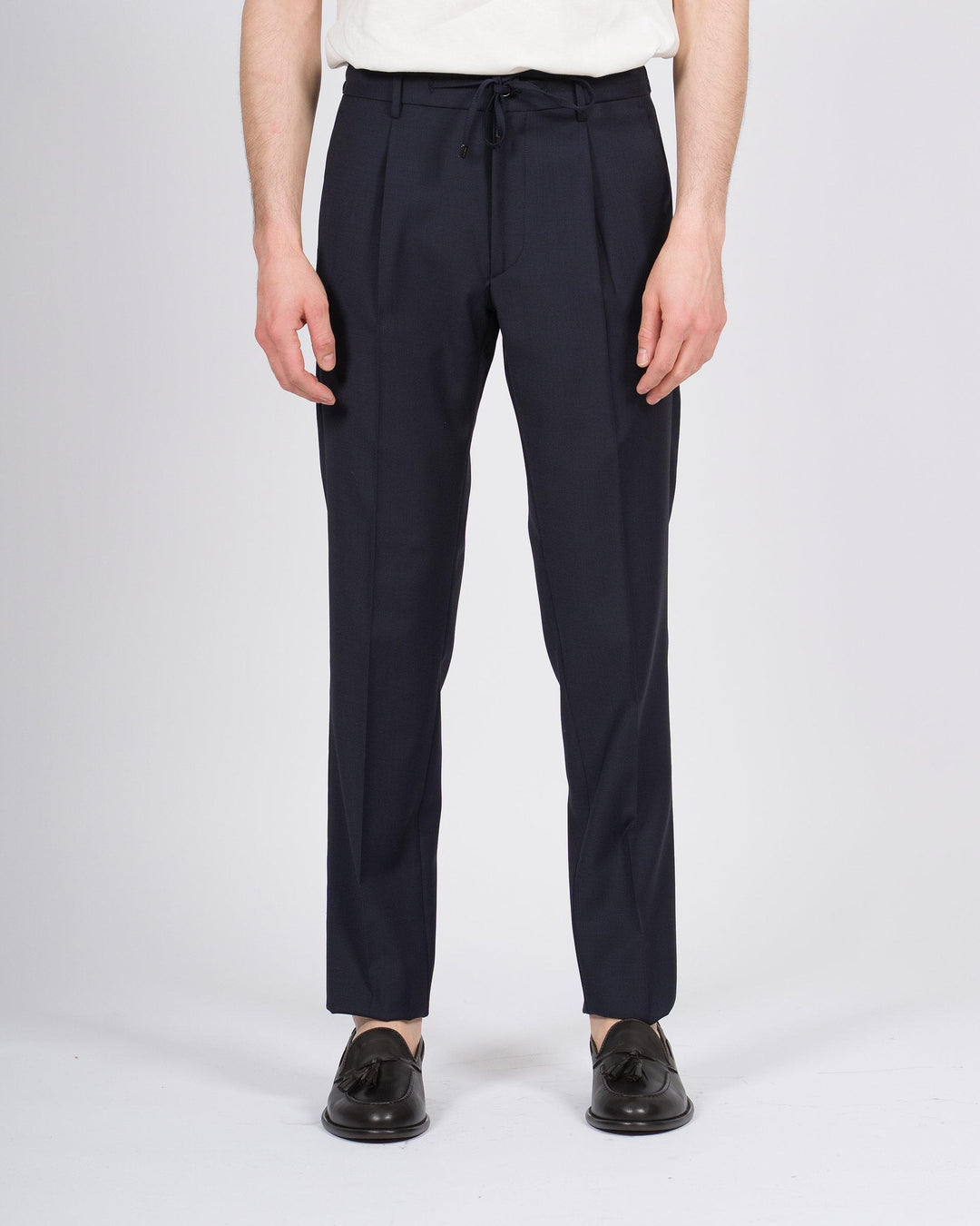 Pantalone Berwich Spaggia blu con pence ed elastico 