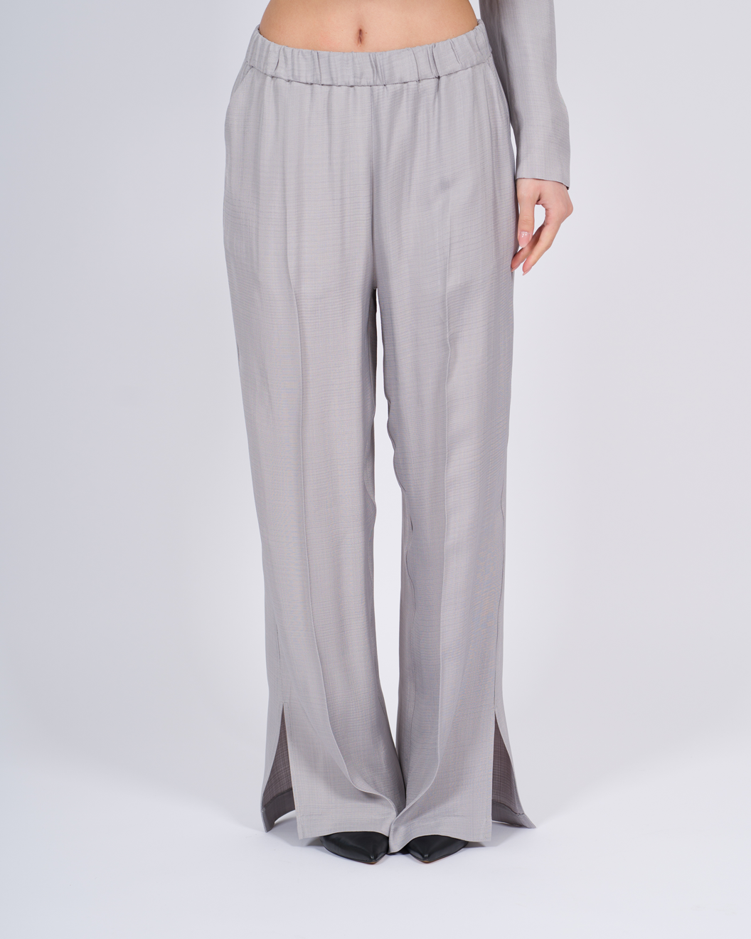 Pantalone ghiaccio con spacchi 