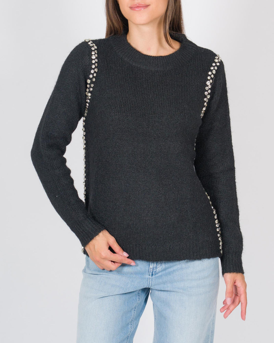 Maglia girocollo con applicazioni cabochon nero 