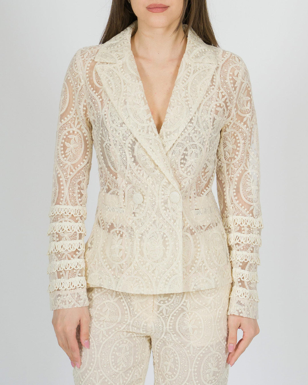 Giacca amosa in organza panna con ricami 