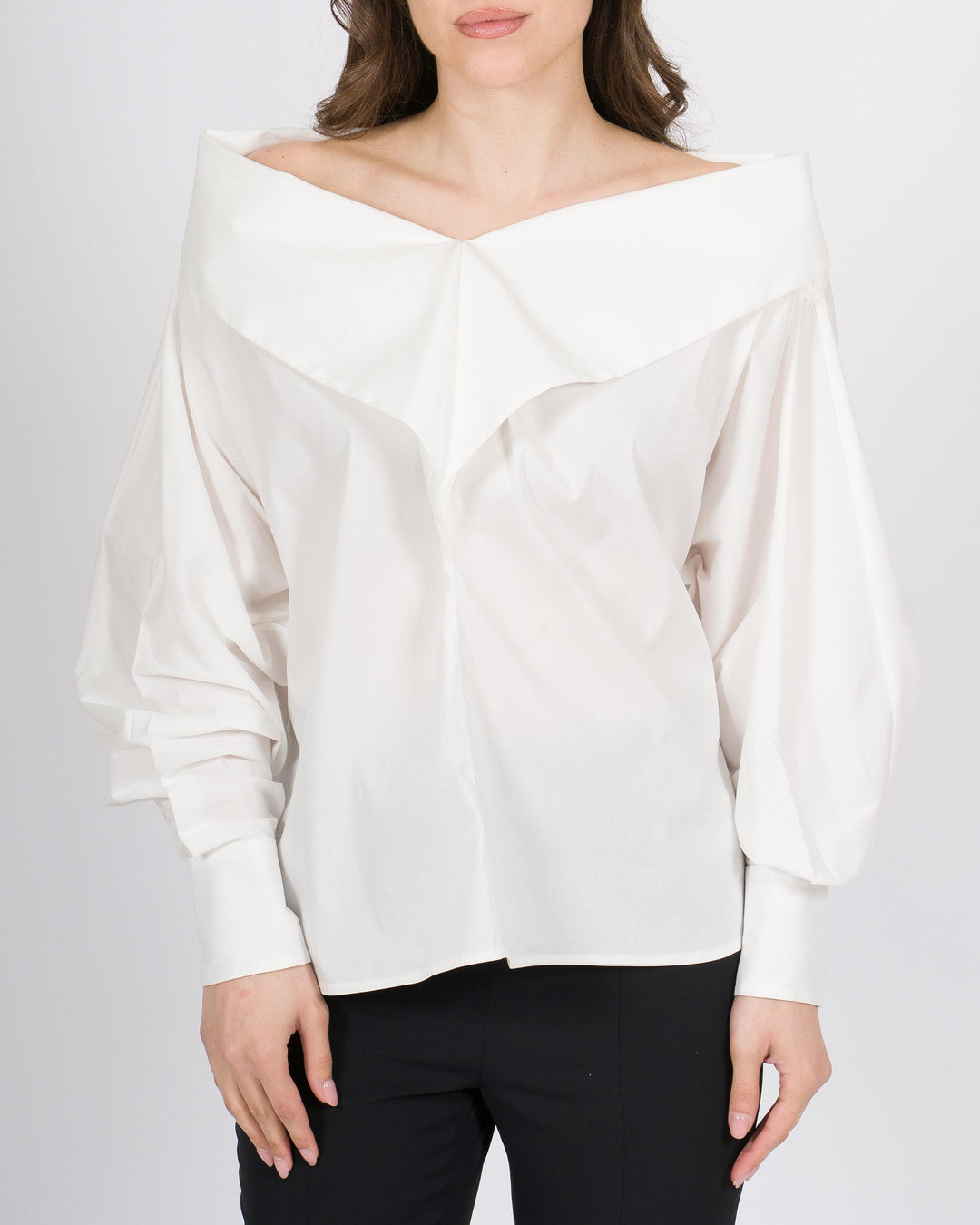 Camicia BiancaSILENCE  in Popeline con Scollo Omerale 