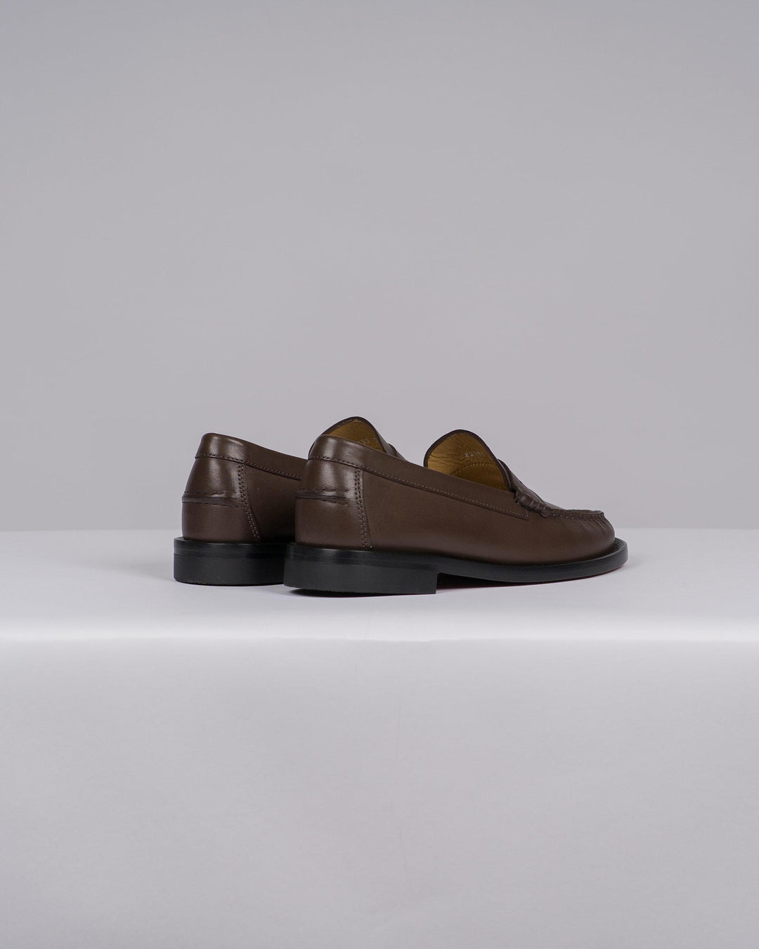 Mocassino Donna in Pelle Testa di Moro con Suola in Cuoio 