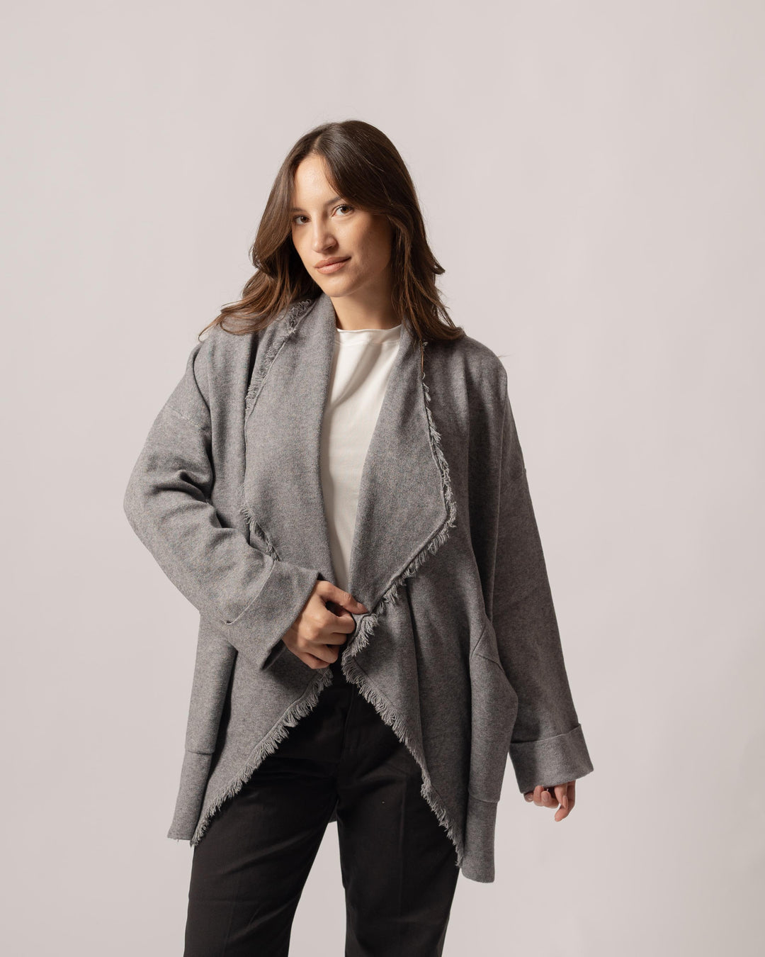 Cardigan frange grigio 