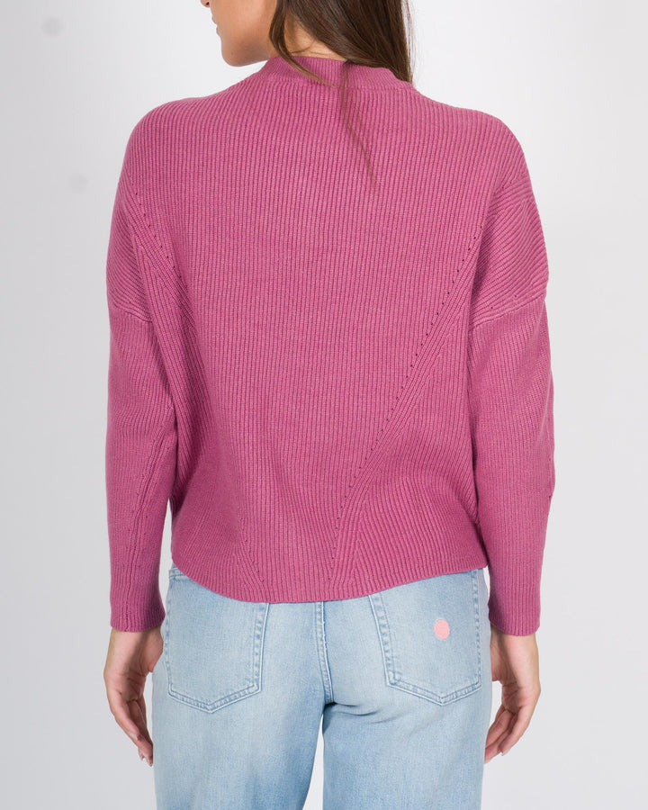 Maglia girocollo a costine rosa 