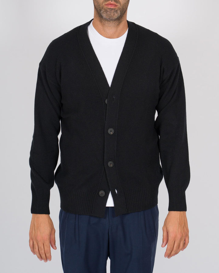 Cardigan con botton nero 