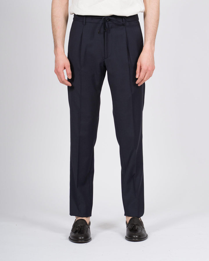 Pantalone Berwich Spaggia blu con pence ed elastico 