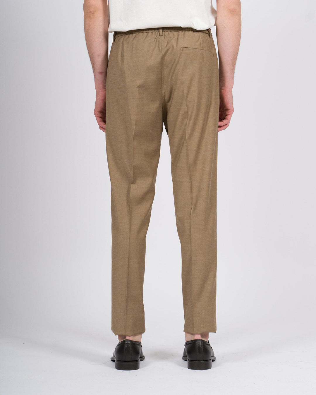 Pantalone Berwich Spaggia beige con pence ed elastico 