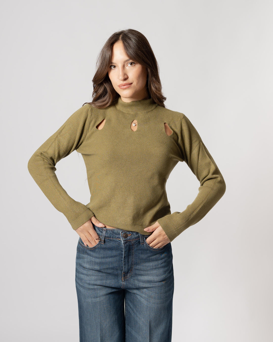 Maglia lupetto goccia verde oliva 