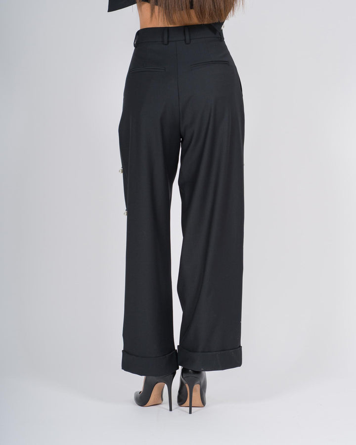 Pantaloni con doppia pence e applicazioni di perle neri 