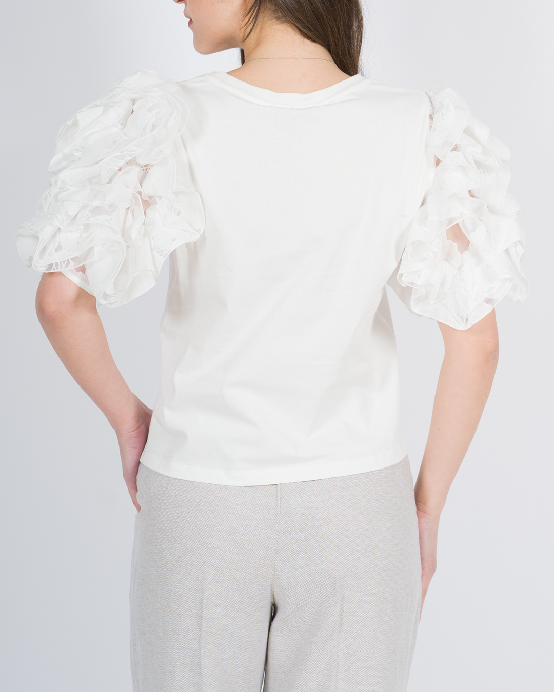 T-shirt con maniche in organza panna<BR/> 