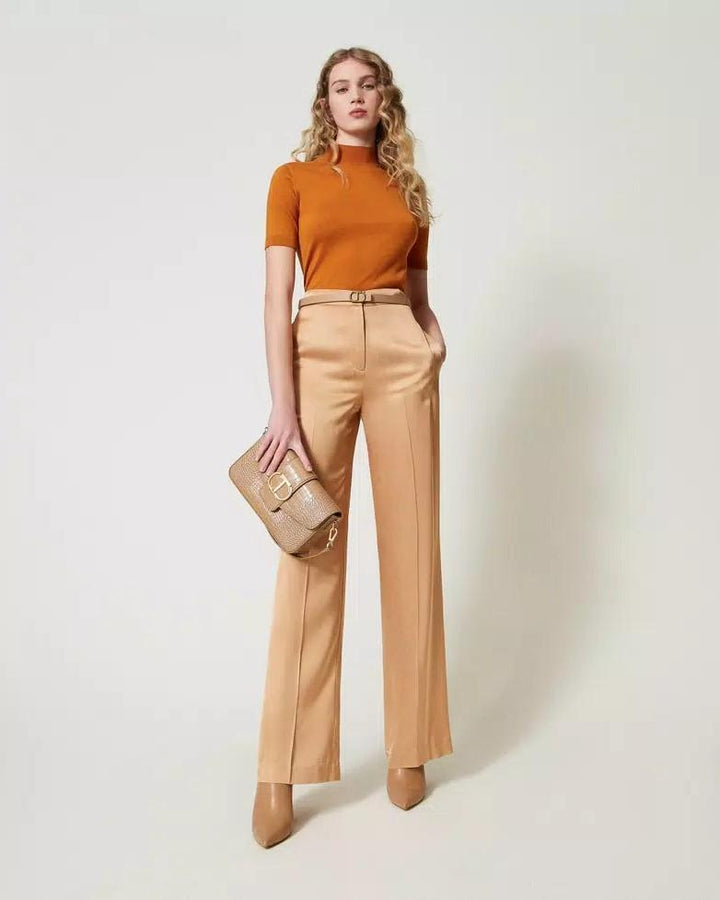 Pantaloni straight leg in raso ocra<BR/> 