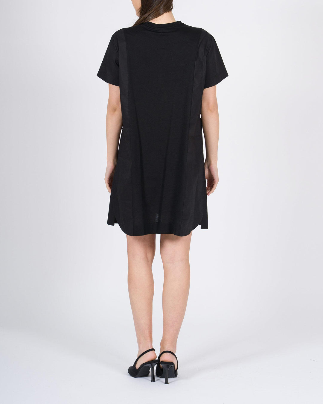 Mini abito Meimeij nero in cotone stretch con inserti in popeline 