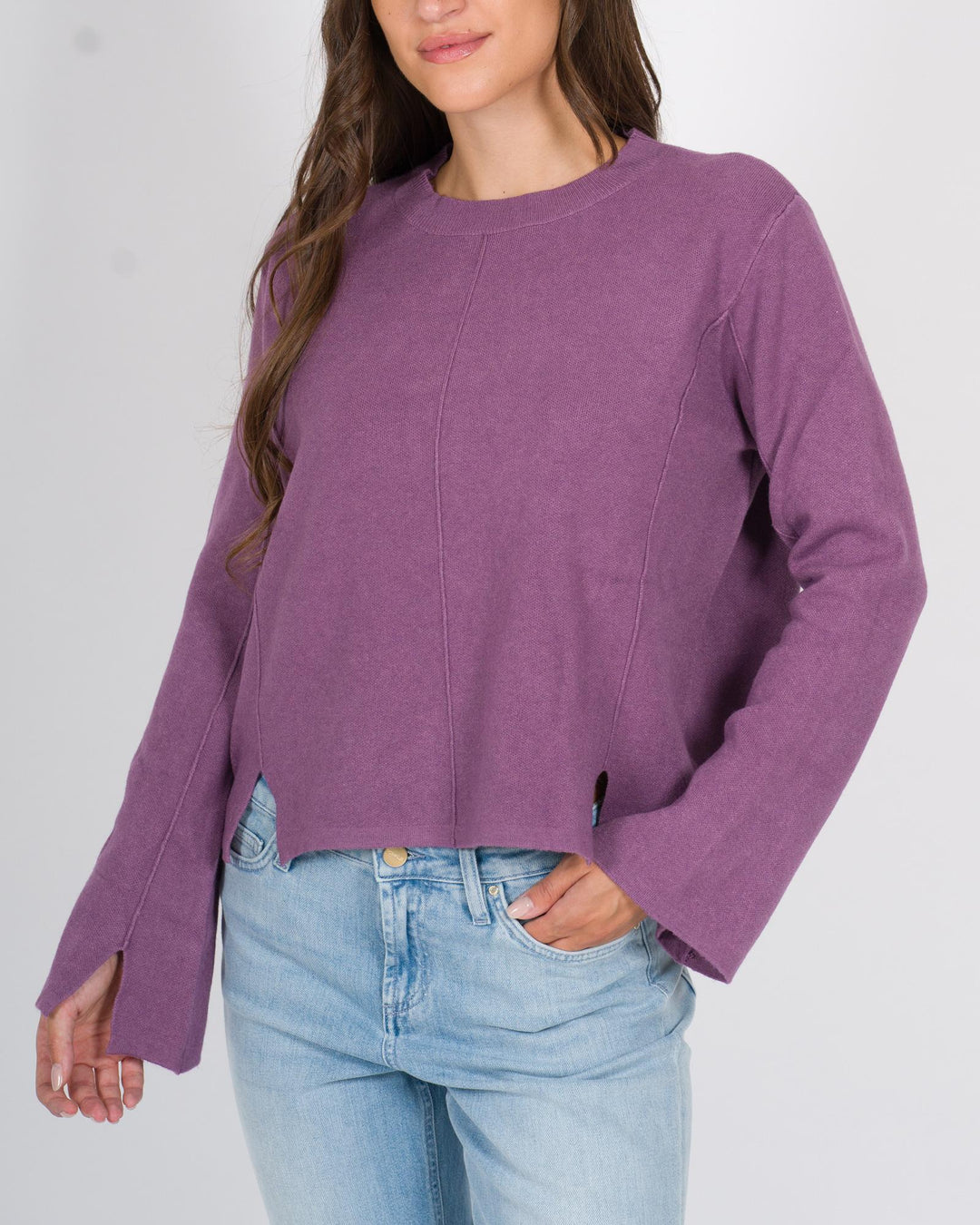 Maglia tagli polsi melanzana 