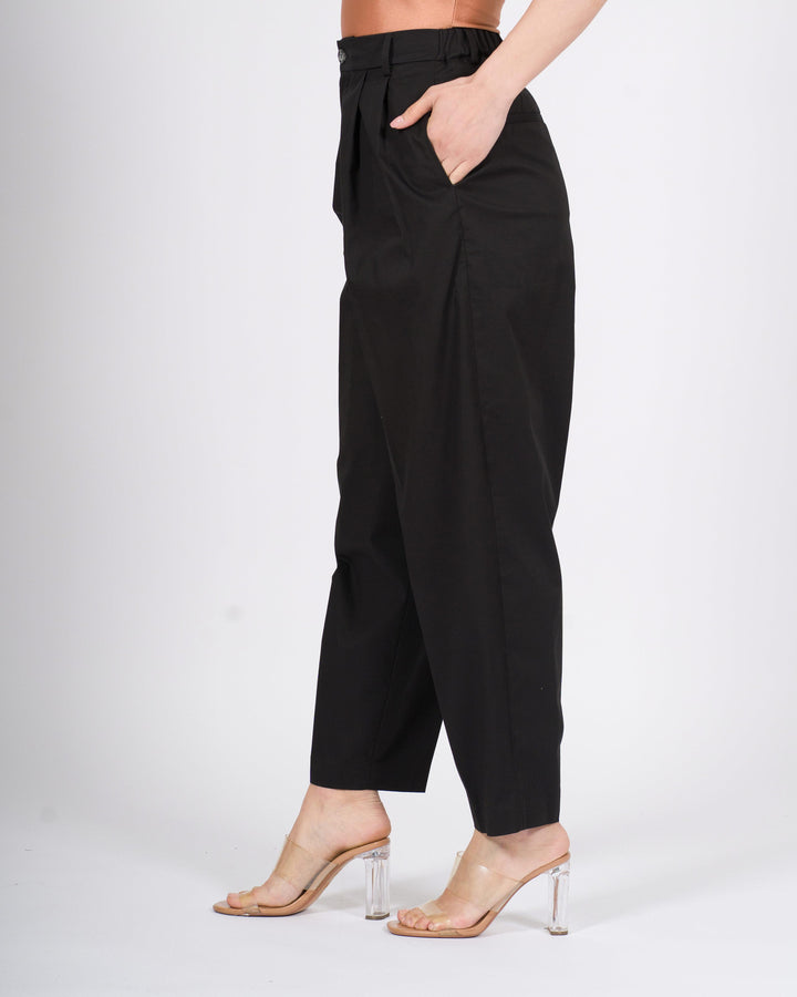 Pantalone bonheur nero  in cotone popeline con pence 