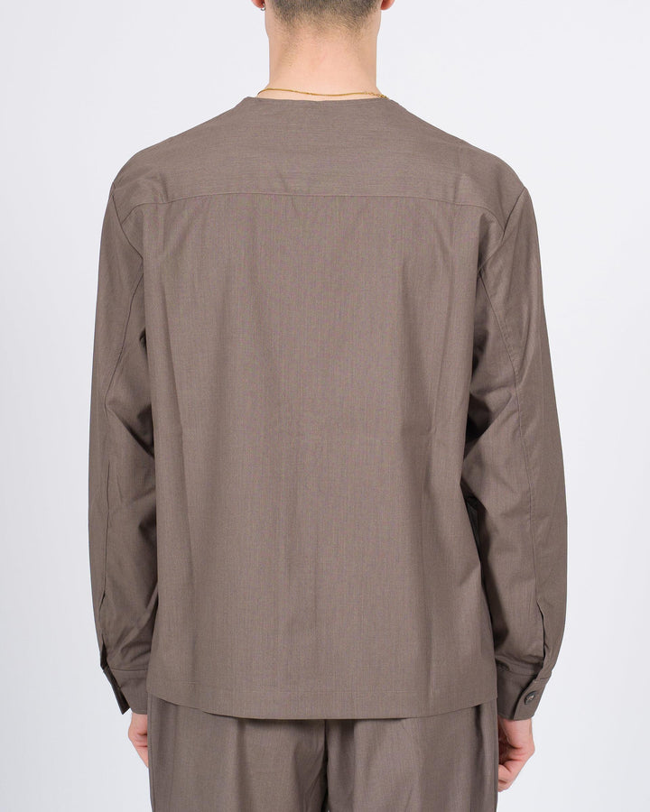 Giacca con bottoni in fibra naturale color fango 