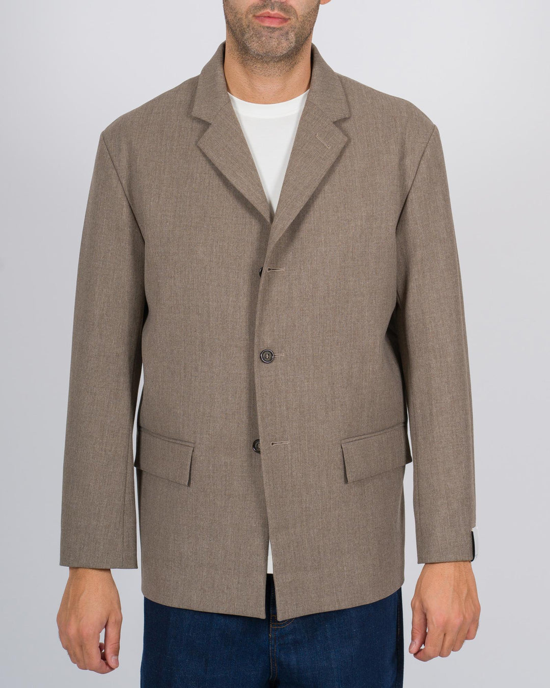 Blazer tre bottoni in lana vergine fango 