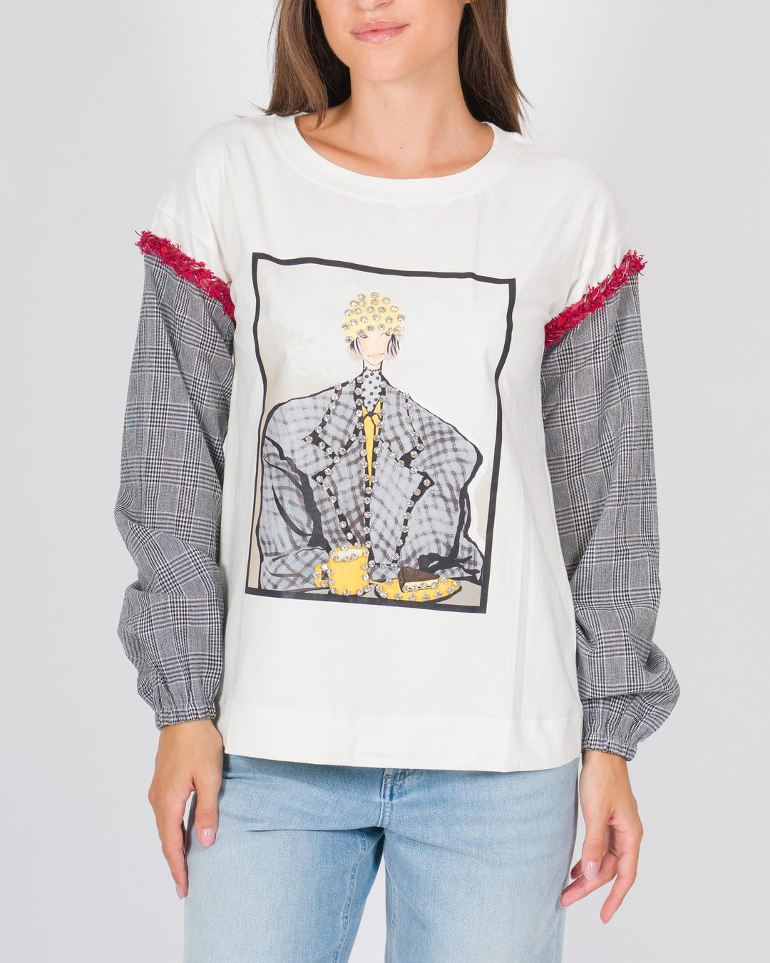 T-shirt con stampa  fondo bianco 