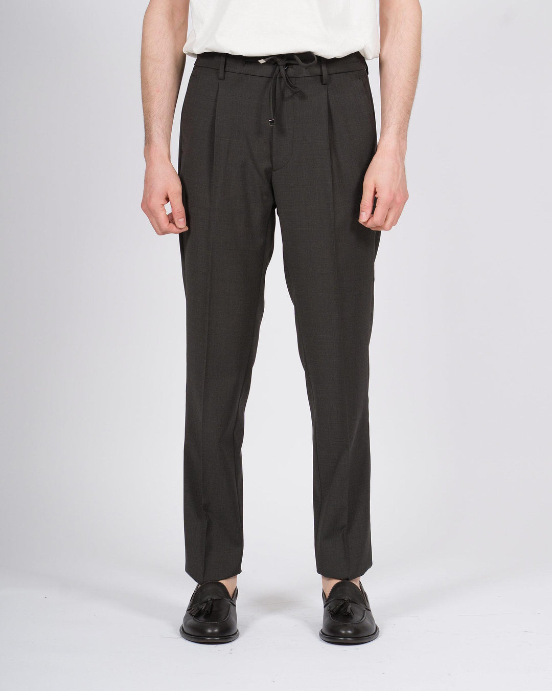 Pantalone Berwich Spaggia moro con pence ed elastico 