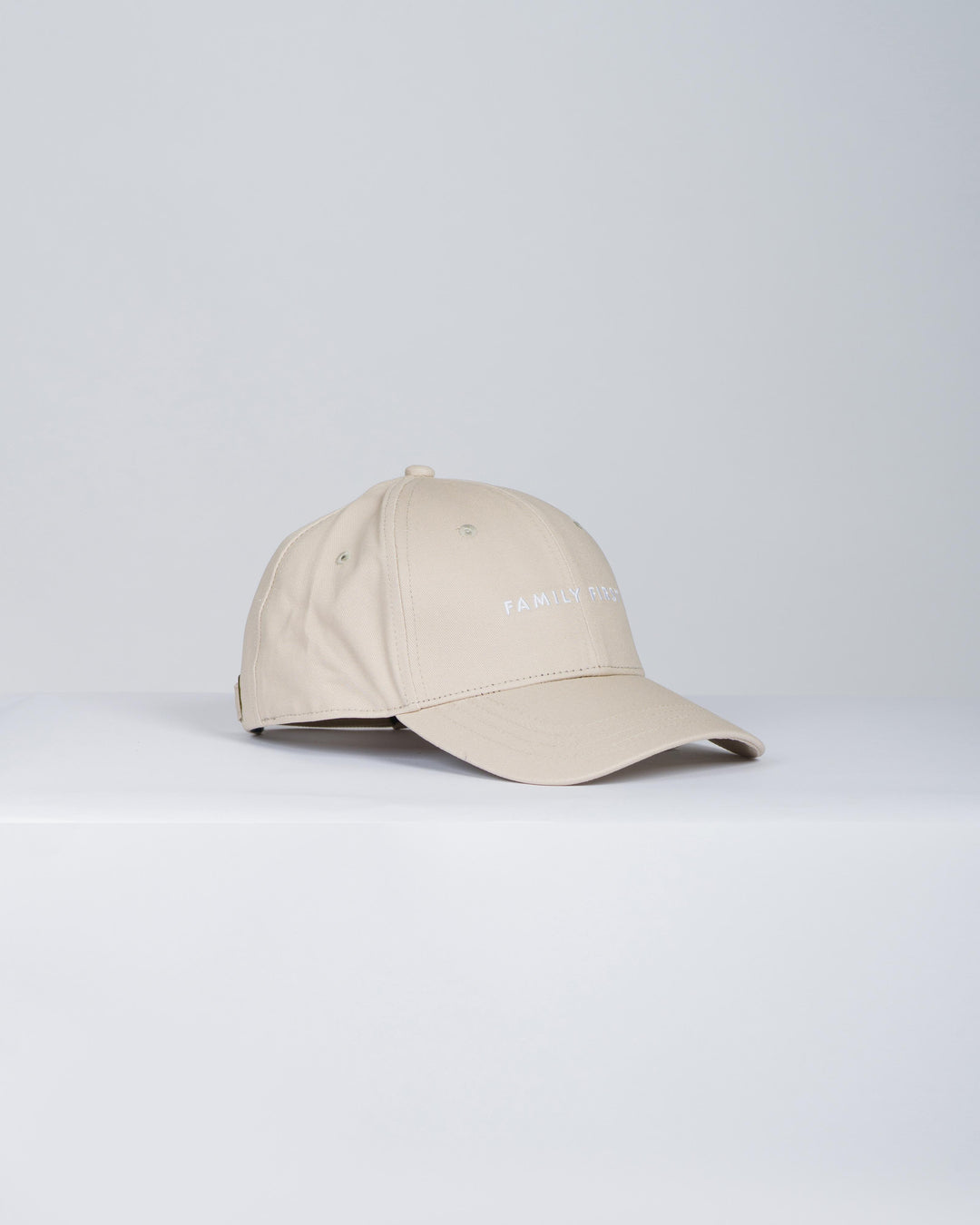 Cappello Family First Beige 