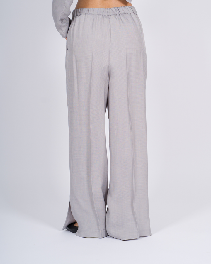 Pantalone ghiaccio con spacchi 