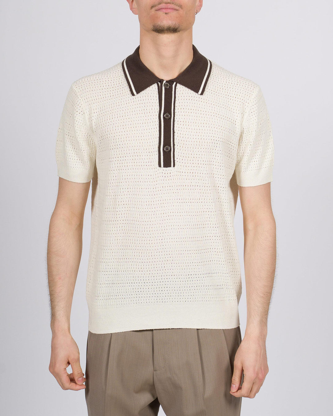 Polo uomo con tre bottoni in crochet panna 
