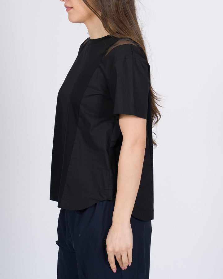 T-shirt Meimeij nera con dettaglio spicchi in organza sulle spalle 