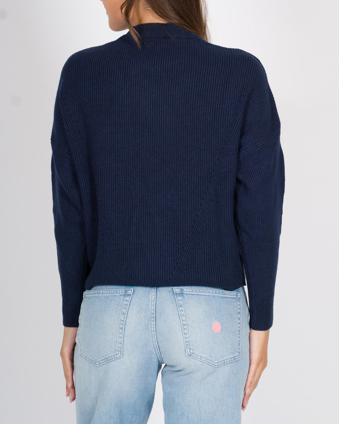 Maglia girocollo a costine blu 