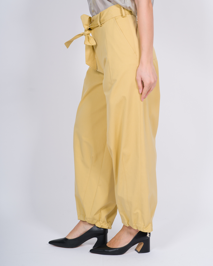 PANTALONE BAGGY CON CINTA GIALLO 